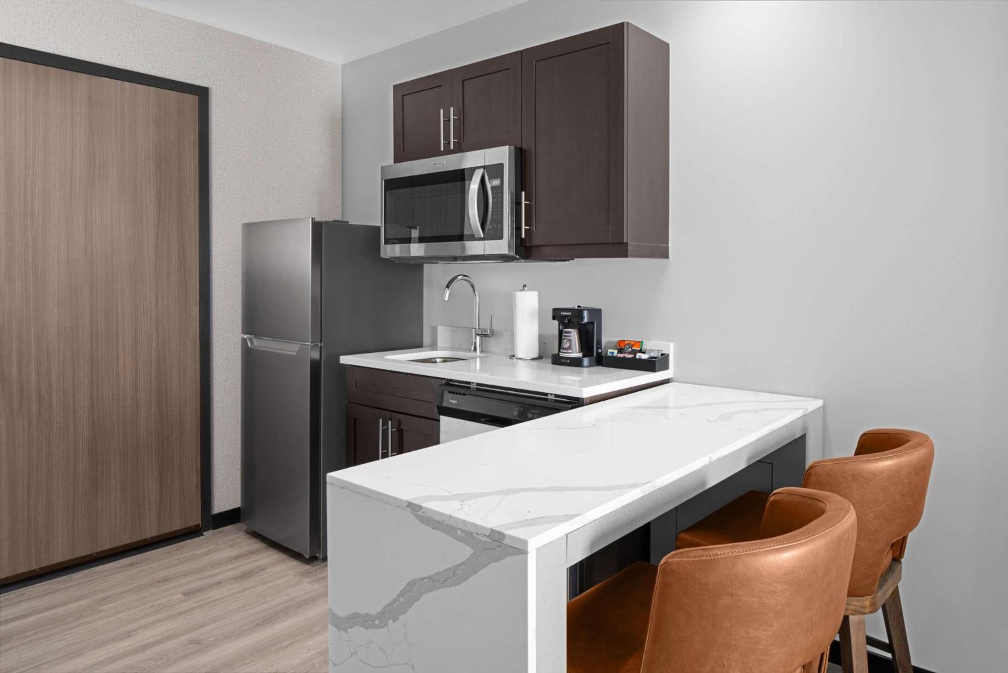 Homewood Suites By Hilton Charlotte Uptown First Ward Extérieur photo