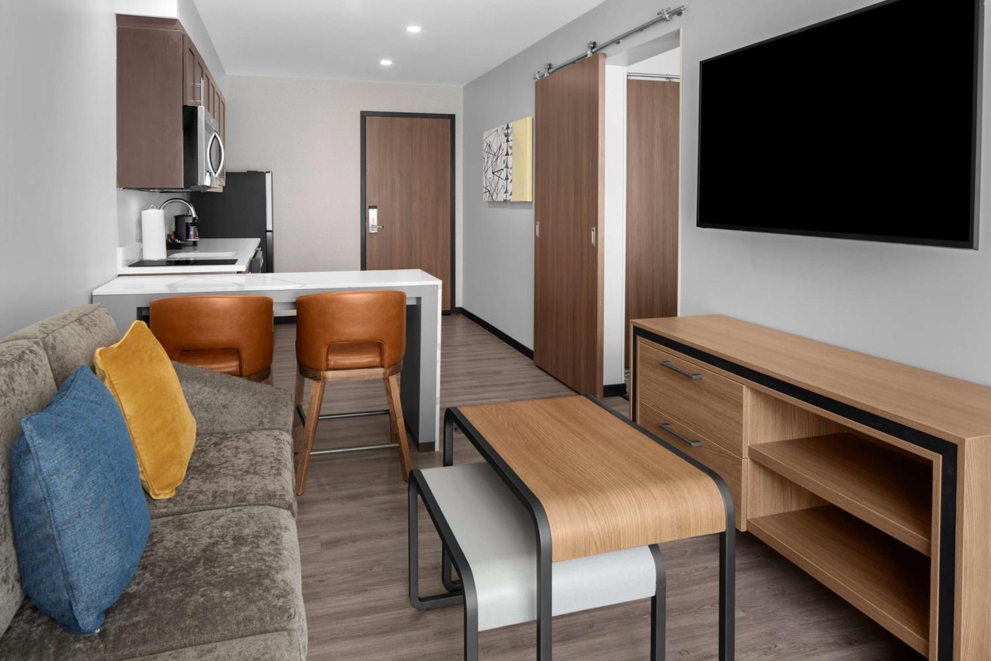 Homewood Suites By Hilton Charlotte Uptown First Ward Extérieur photo