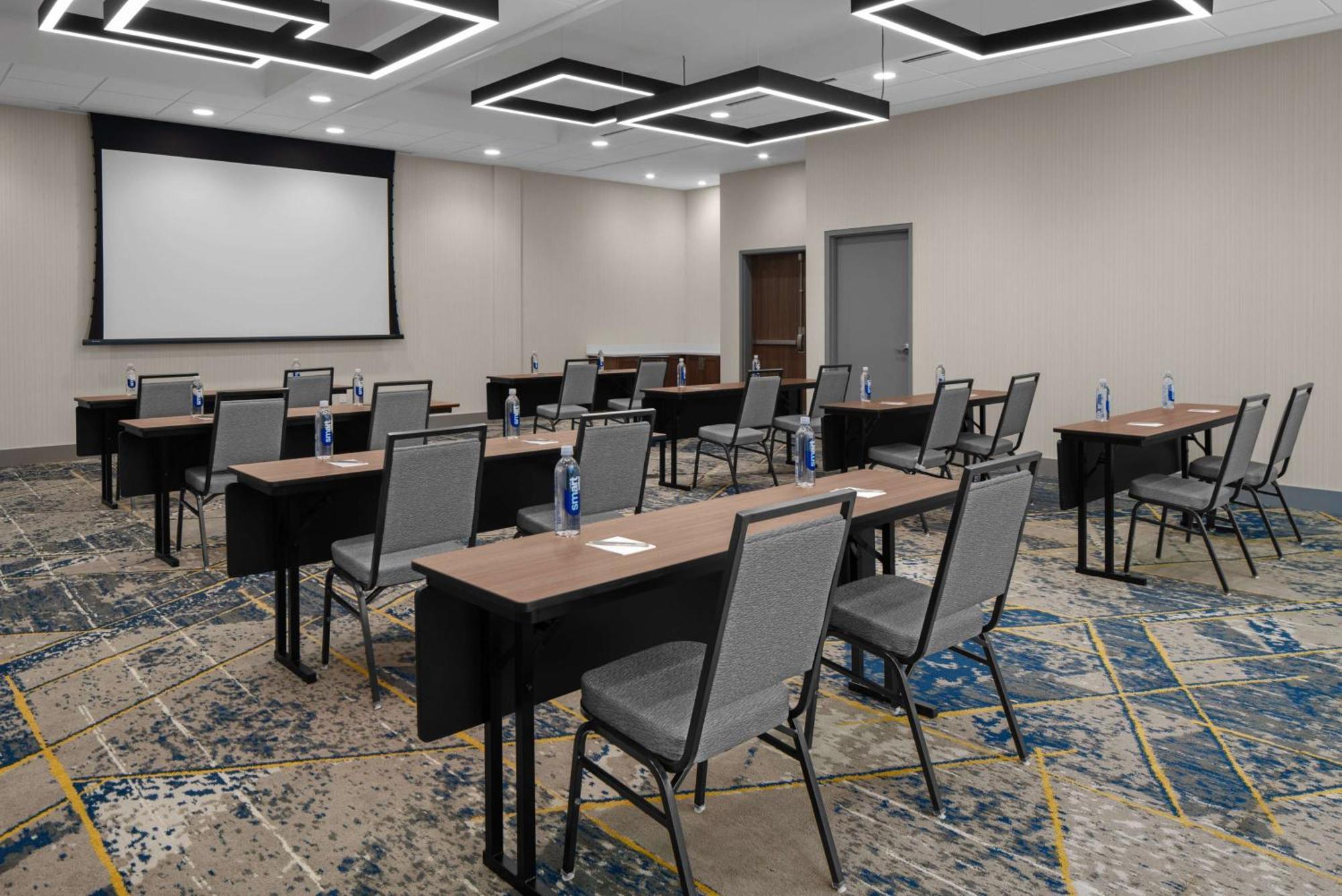 Homewood Suites By Hilton Charlotte Uptown First Ward Extérieur photo