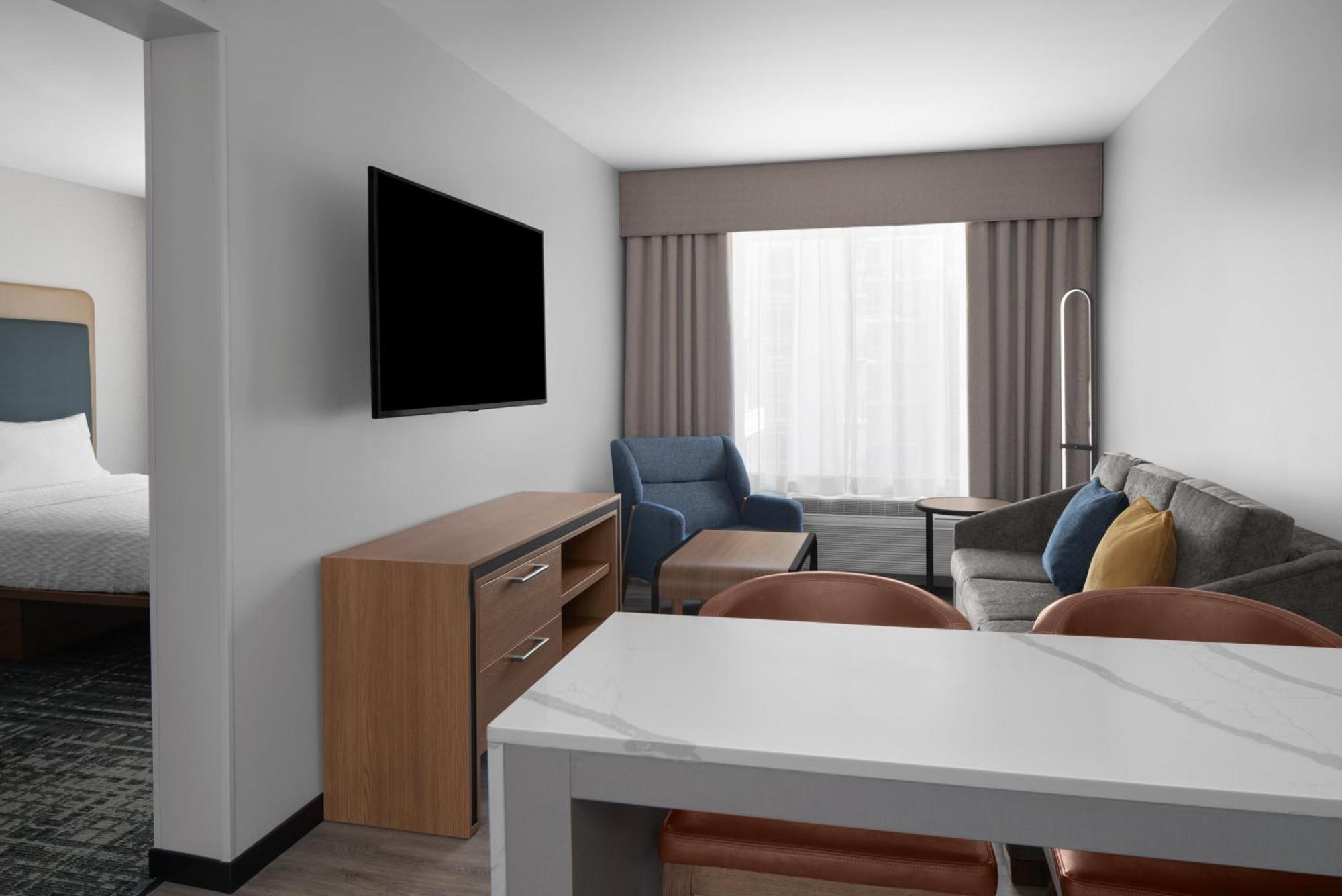 Homewood Suites By Hilton Charlotte Uptown First Ward Extérieur photo
